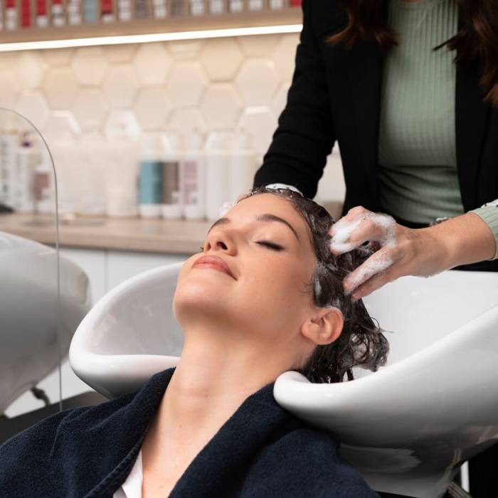 Anti-dandruff-treatment.jpg Anti-dandruff-treatment.jpg